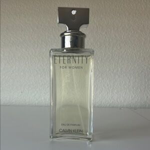 Calvin Klein Eternity for Women Eau de Parfum 3.4 oz only used twice !